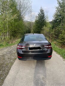 Škoda Superb 3 2.0Tdi 140kW 4x4 - 5