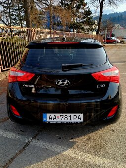 Hyundai i30 1.6 benzín 99kw automat - 5