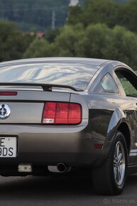 Ford mustang coupe, 4.0L, V6, USA - 5