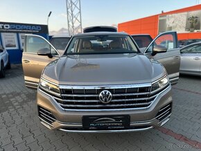 Volkswagen Touareg 3,0 TDI - 5