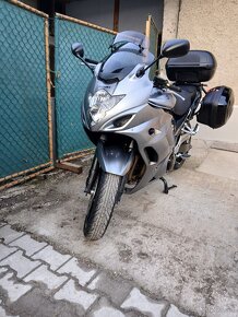 Suzuki GSX 1250 FA - 5