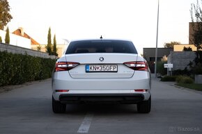 Škoda Superb 1.8 TSI Style DSG - 5