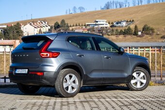 VOLVO XC40 - 5