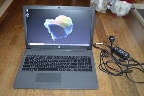 predam notebook HP 255 G7 - 5