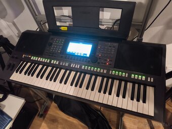 Yamaha psr 770 - 5