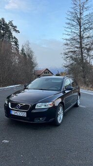 Volvo v50 2010 - 5