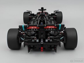 LEGO Technic formula Mercedes-AMG F1 W14 E Performance 42171 - 5