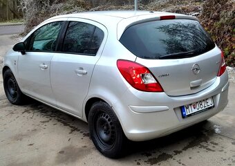 Opel corsa D hatchback - 5