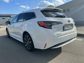 Predám Toyota Corolla Sport Touring Hybrid 11/2021 (DPH) - 5