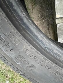 Pneu 245/45 R18 4x=140€ - 5