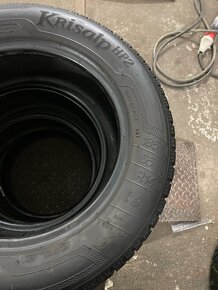 Zimné pneu 185/65R14 viem aj prezuť - 5