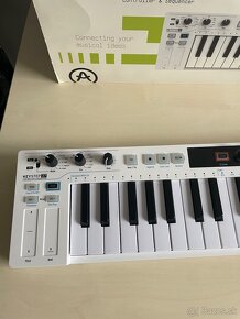 Arturia KeyStep 37 MIDI - klávesa - 5