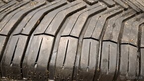 Predám 2ks jazdené celoročné 225/60r18-104W Michelin - 5