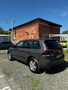 Predam VW Touareg 3.0tdi - 5