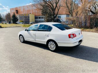 Volkswagen Passat B6 1.9TDI BlueMotion - 5