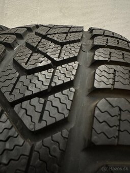 Zimné pneumatiky 225/40/19 Pirelli Sottozero 3 Winter AO - 5