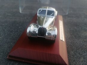 Predám zberateľské auto Bugatti - 5