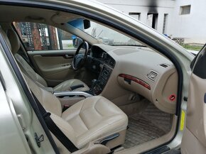 Volvo XC70 - 5