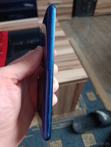 Smartfón Xiaomi Mi 9 Lite - 64GB - 5