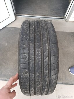 Predám letné pneumatiky Nexen  225/45 R18 - 5