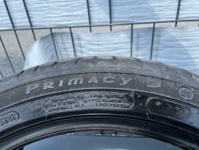 3. MICHELIN 205/45 R17 - 5