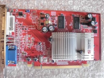 Historicke graficke karty AGP, PCI-E - 5