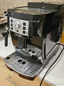 Automatický kávovar DeLonghi Magnifica S ECAM 22.115.B - 5