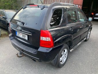 Kia Sportage 2.0 CRDI 4x4 r.v.2007 1. Majitel - 5