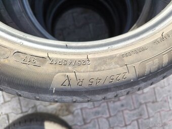 Michelin 225/45R17 letné - 5