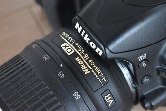 Nikon d3100 s VR objektivom nikkor 18-55 AF 9tis. snimkov - 5