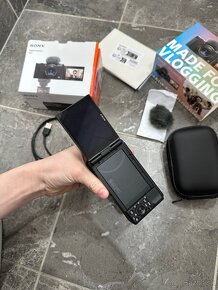 Sony vlogovacia kamera ZV1 + príslušenstvo - 5