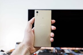 Sony Xperia XA1 - 5