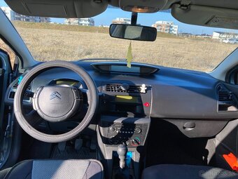 Citroen C4 1.6 - 5