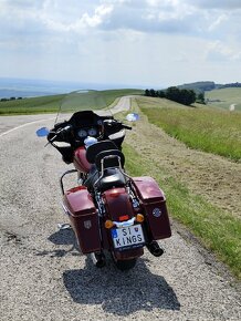 Predám zánovnú Harley Davidson Road Glide r.v.2020 - 5