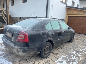 Octavia 2 1.9tdi 77kw - 5