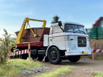 ŠKODA LIAZ/ TATRA predam zberatelske modely. Mierka 1:43. - 5