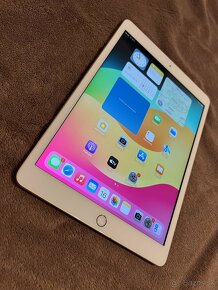 iPad 7.gen., 32GB, RoseGold - 5