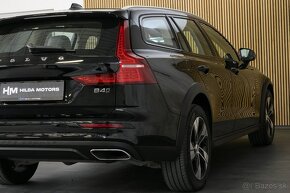 Volvo V60 Cross Country B4 145kW 4x4 Tažné Kůže LED Keyless - 5