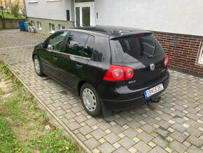 Volkswagen Golf 1.9TDI 77KW - 5