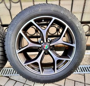 Alfa Romeo Stelvio 235/55 R19 zimné + senzory - 5