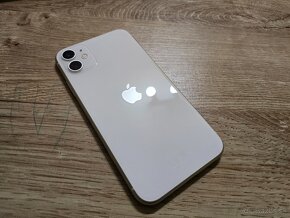 Iphone 11 64gb v super stave na telefone je novy displej a b - 5