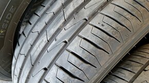 Predám letné Hankook 215/55 R17, 94V - 5