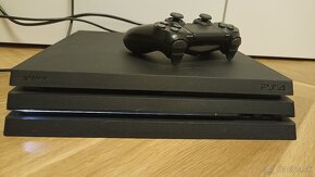 Predam PS4 Pro 1TB + hry - 5