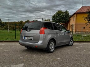 Peugeot 5008 1.6 HDi FAP Allure, 7-miestne, 1.majiteľ - 5