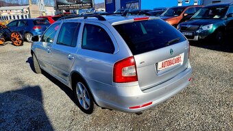 Škoda Octavia Combi 1.6 Tour II - 5