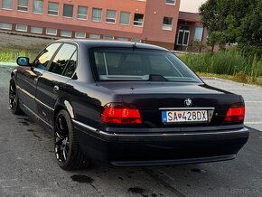 BMW 730d E38 - 5