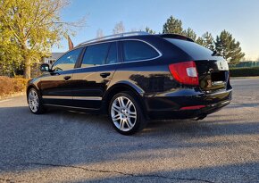 Škoda Superb 2.0 TDI Elegance 4x4 - 5