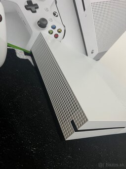 Xbox One S 1TB - 5