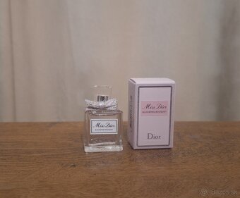 Parfém Christian Dior Blooming Bouquet miniatúra - 5