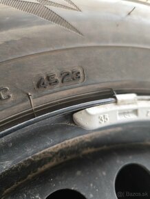 215-65-17-Bridgestone-dot:2423, dezen: 8mm - top stav - 5